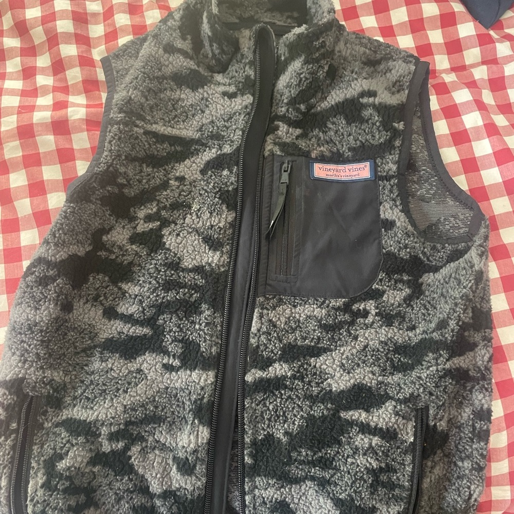Boys Vineyard Vines Camo Sherpa best-Sz 7